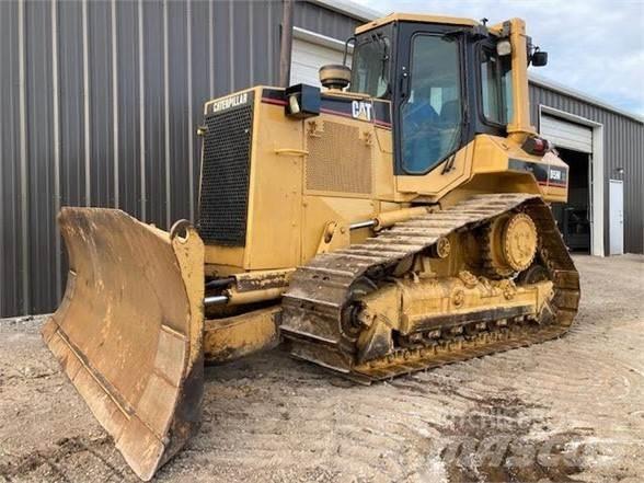 CAT D5M Crawler dozers