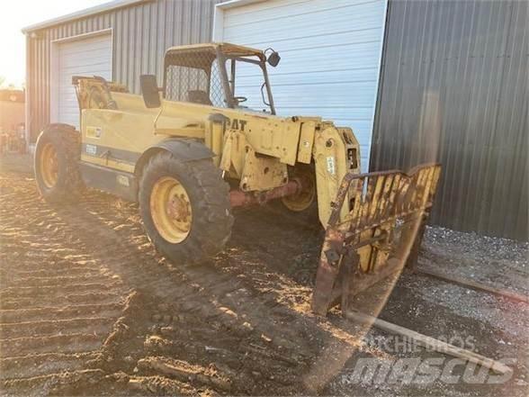 CAT TH63 Telescopic handlers