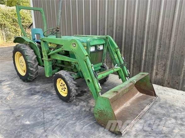 John Deere 850 Tractors