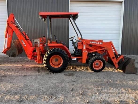 Kubota L35 Backhoe