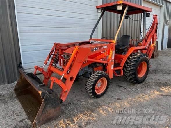 Kubota L35 Backhoe