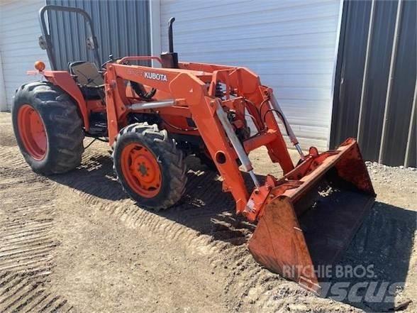 Kubota M4700 Tractors