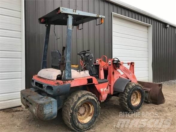 Kubota R420 Wheel loaders