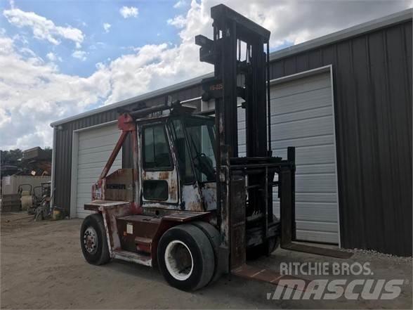 USNR US225 Diesel trucks