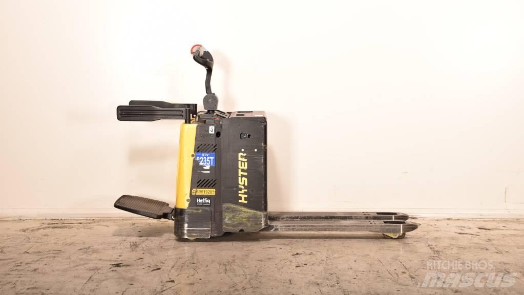 Hyster P 2.0 S Low lift with platform
