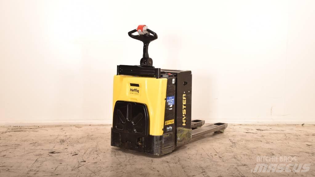Hyster P 2.0 S Low lift with platform