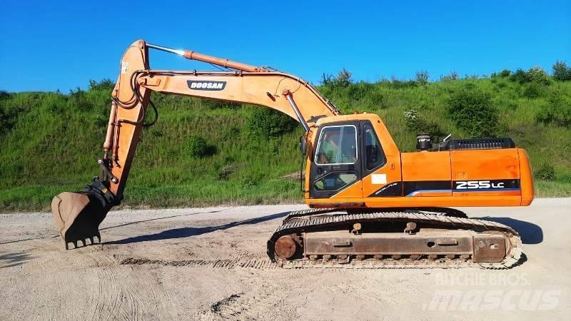 Daewoo S255 LC Crawler excavators
