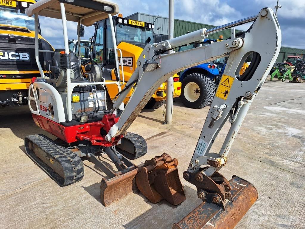 Takeuchi TB216 Mini excavators < 7t (Mini diggers)