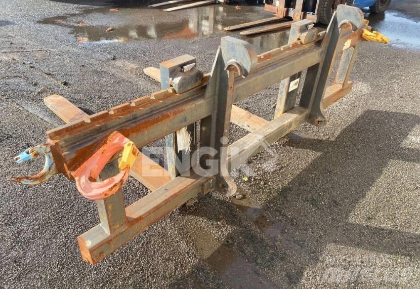 CAT Fourches Wheel loaders