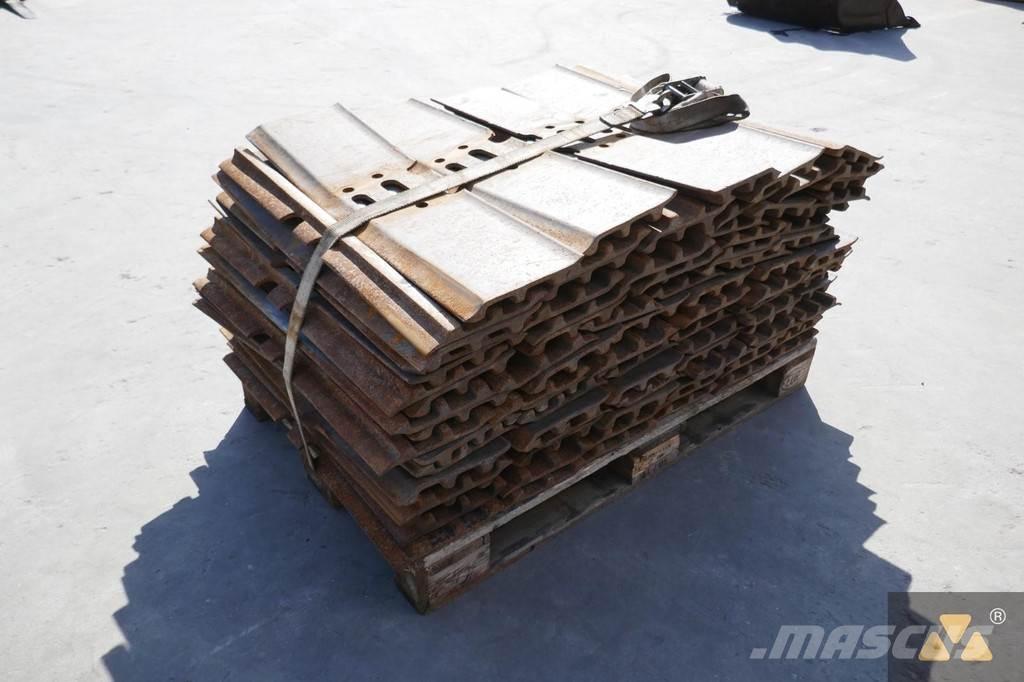 CAT 325 Trackshoes Tyres, wheels and rims