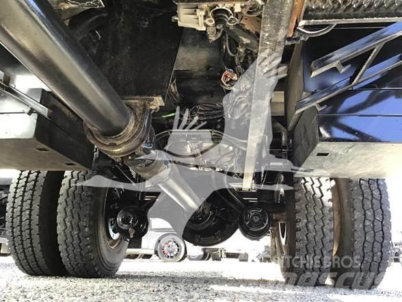 Altec DM47TB Truck mounted platforms