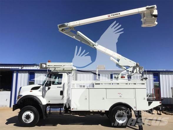Hi-Ranger SC42 Truck mounted platforms