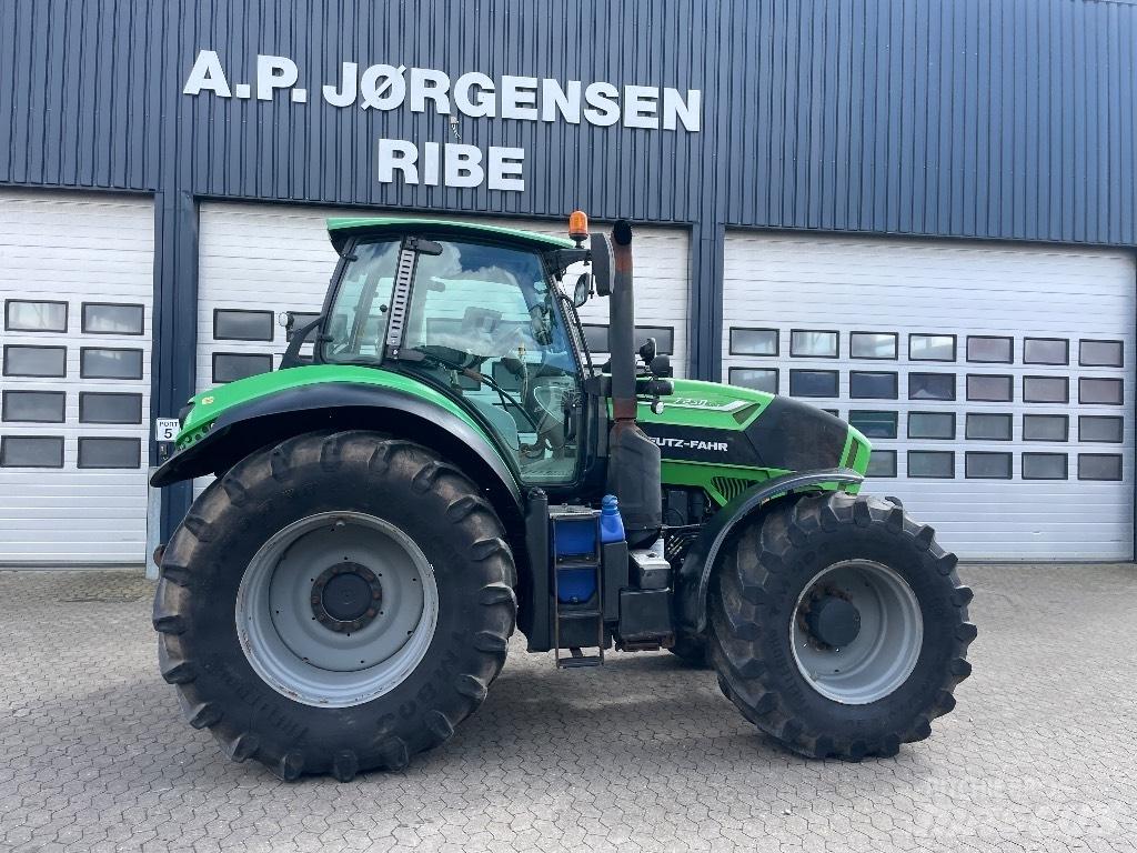 Deutz-Fahr 7250 Tractors