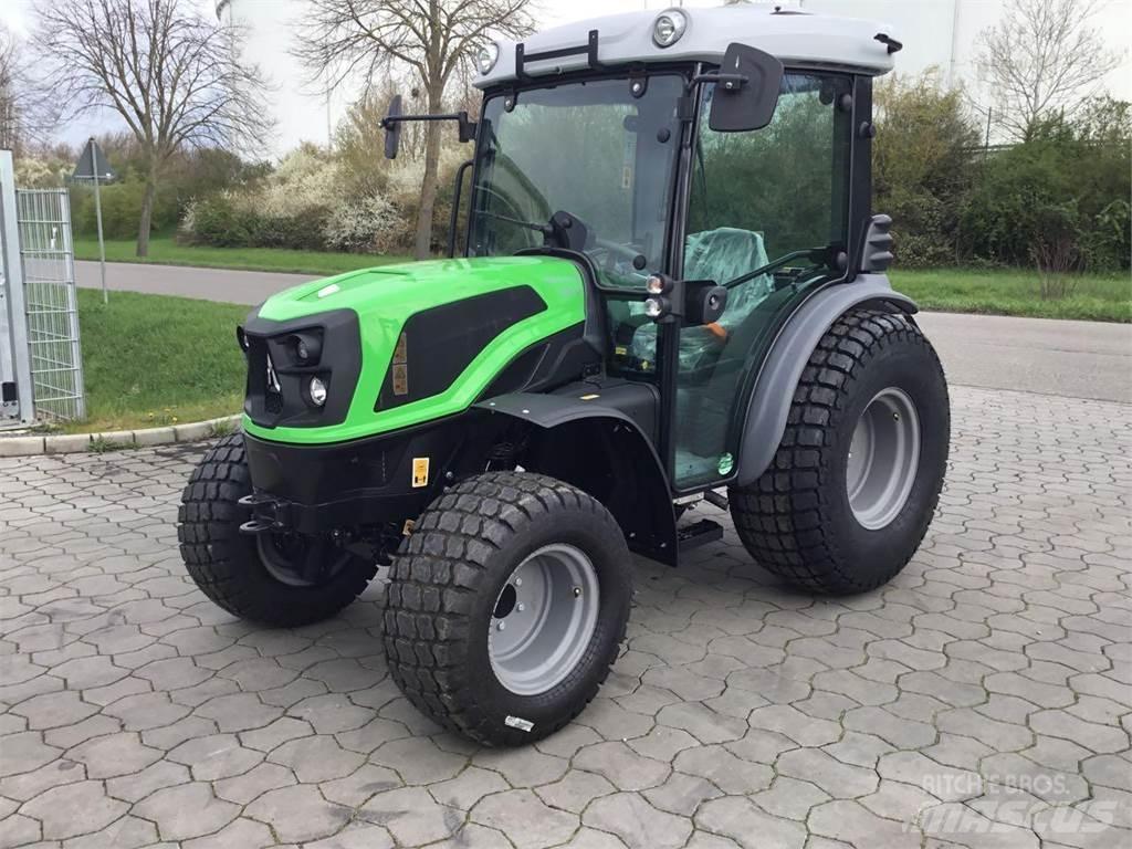 Deutz-Fahr 3050 Tractors