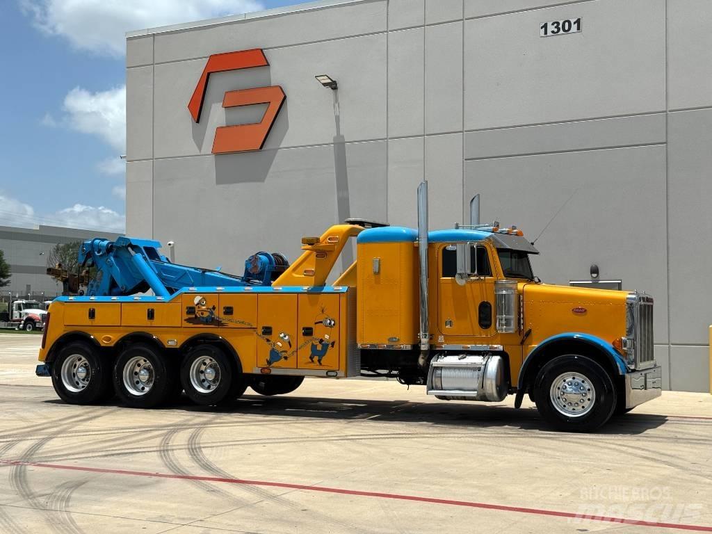 Peterbilt 378 Recovery vehicles