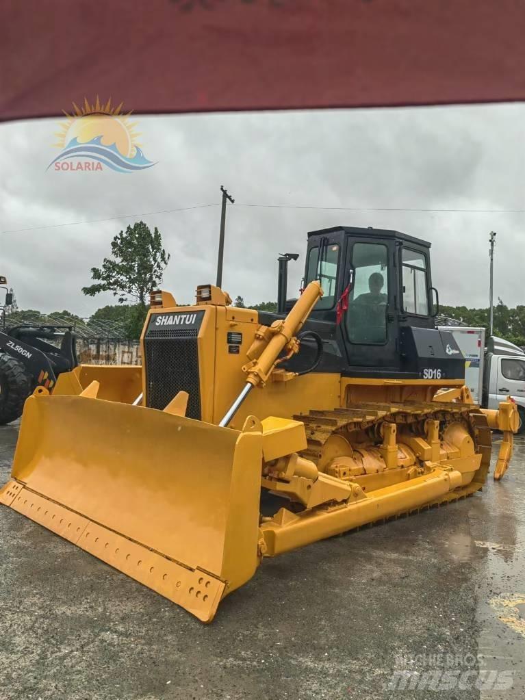 Shantui SD 16 Crawler dozers