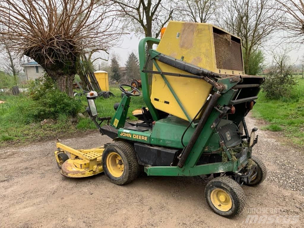 John Deere F 935 Riding mowers