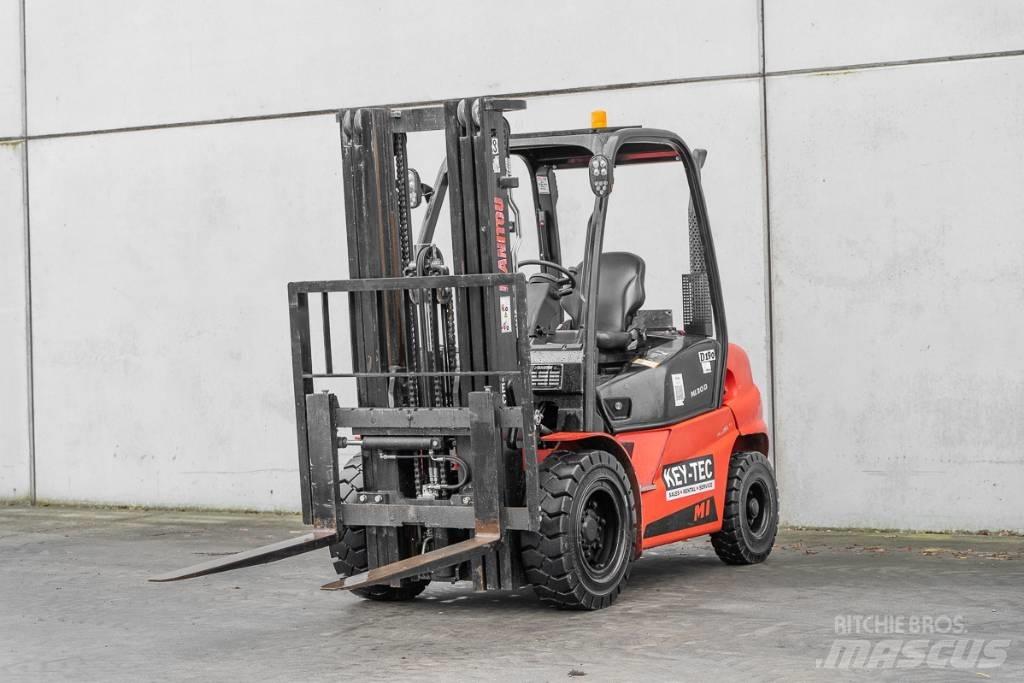 Manitou MI 30 D Diesel trucks