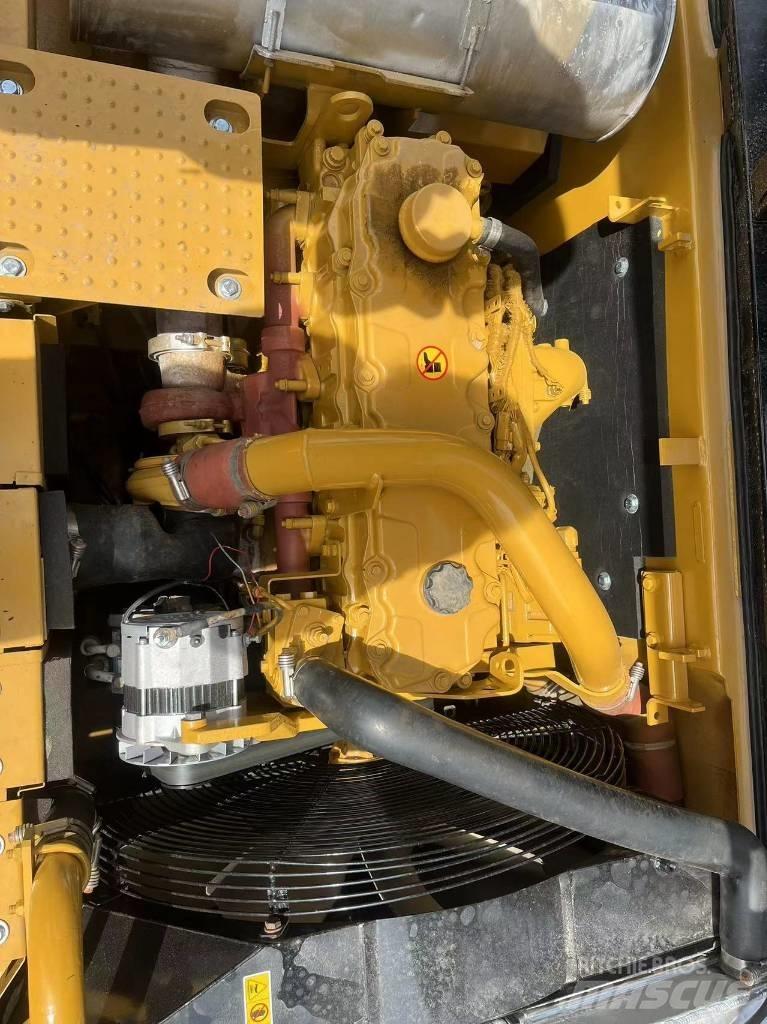 CAT 325d Crawler excavators