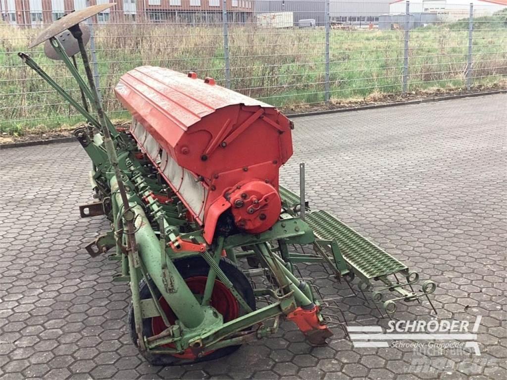 Nodet SÄMASCHINE Sowing machines