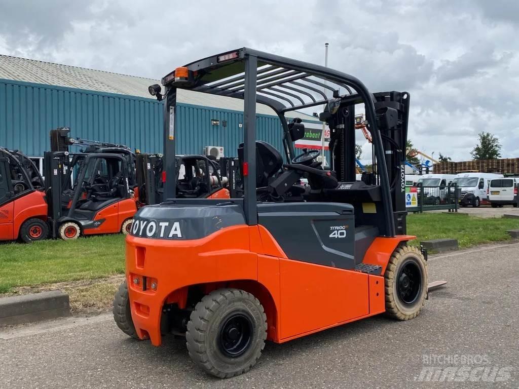 Toyota 8FBMT40 Electric forklift trucks