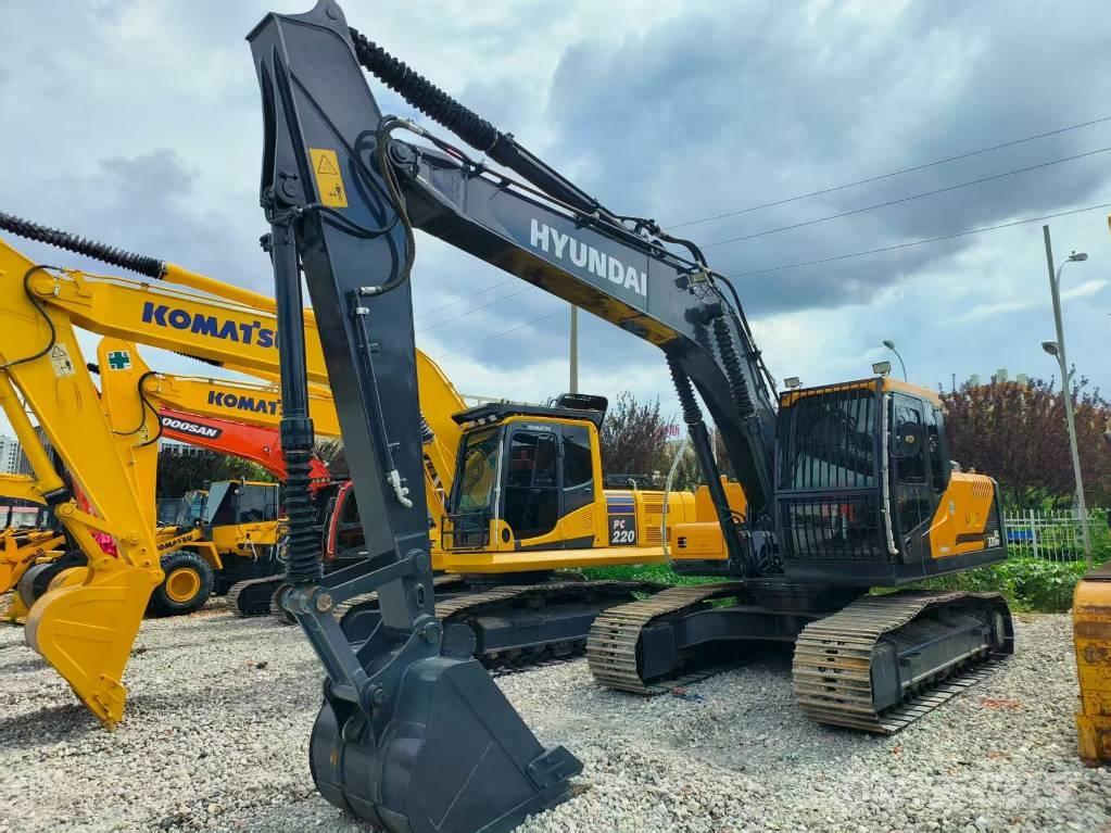 Hyundai HX220HD Mini excavators  7t - 12t