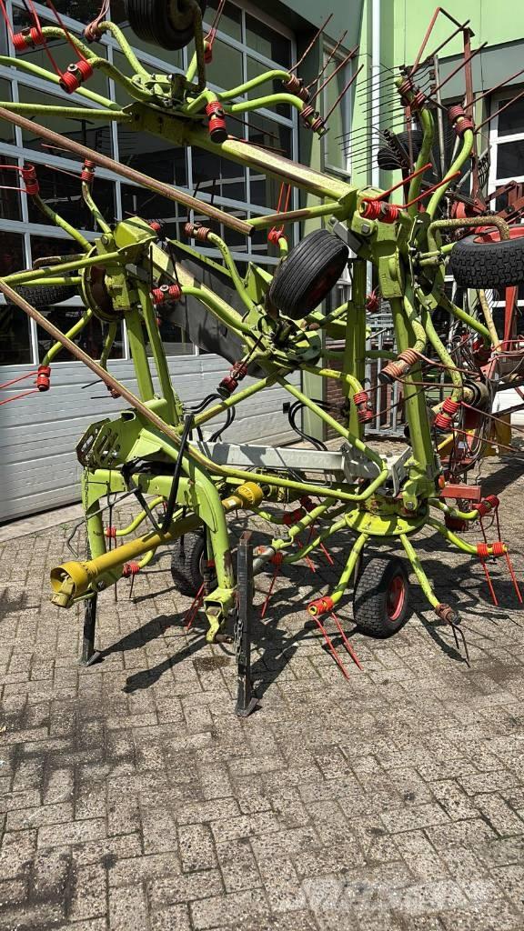 CLAAS Volto 770 Rakes and tedders