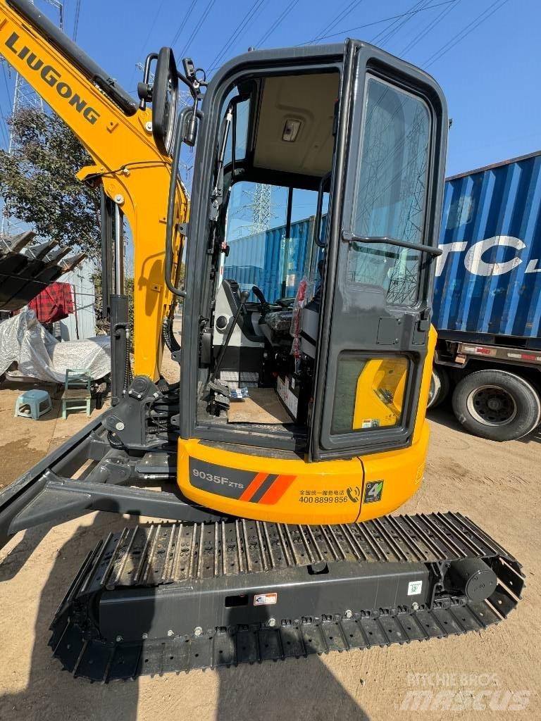 LiuGong LG9035F Crawler excavators