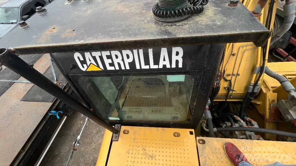 CAT 324 D L Crawler excavators