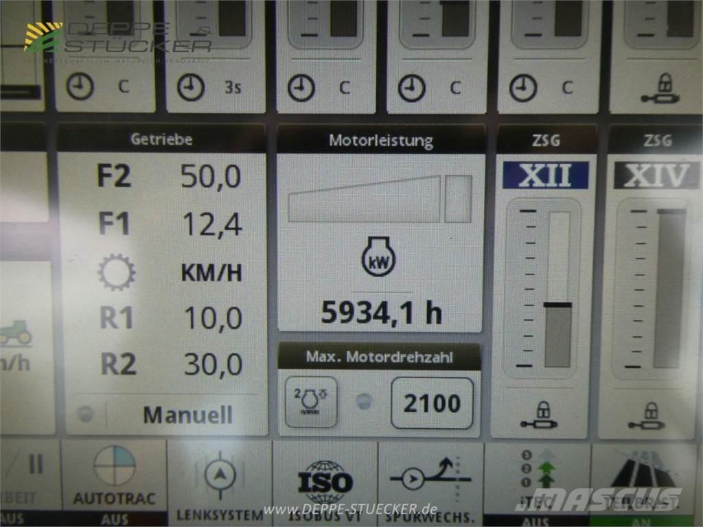 John Deere 6250R Tractors