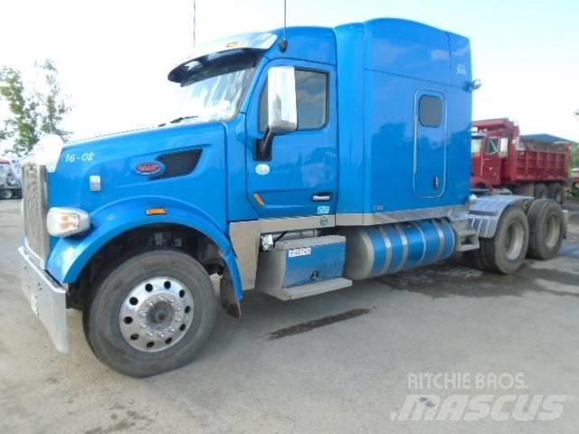 Peterbilt 567 Prime Movers