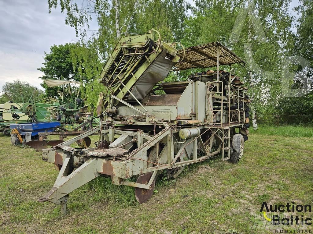 Fortschritt E 686 Potato harvesters