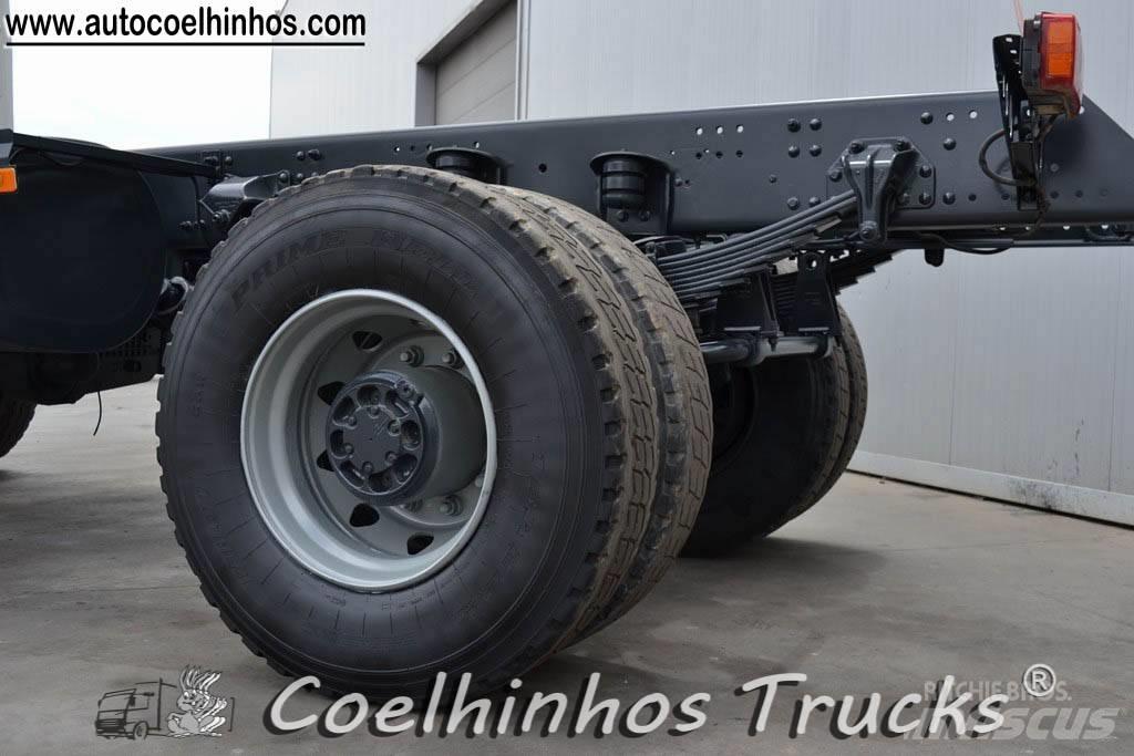 Volvo Fm 300  4x4 Chassis Cab trucks