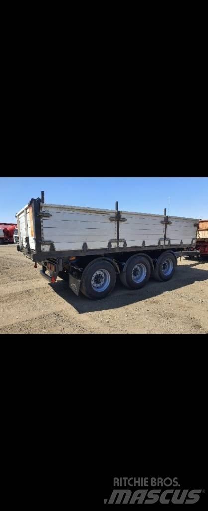 Briab 3 axlad Tipper trailers