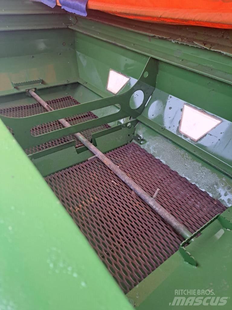 Amazone ZA-M 3000 Mineral spreaders
