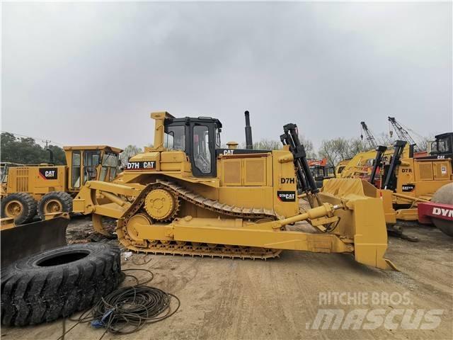 CAT D7H Crawler dozers