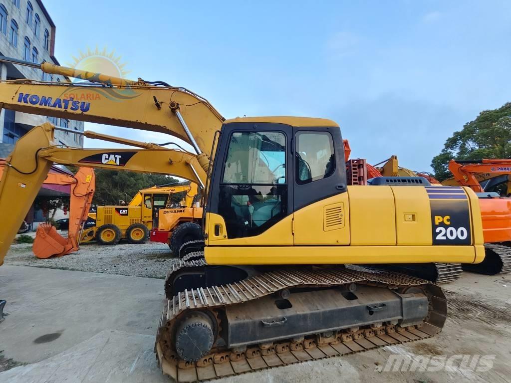 Komatsu PC 200-7 Crawler excavators