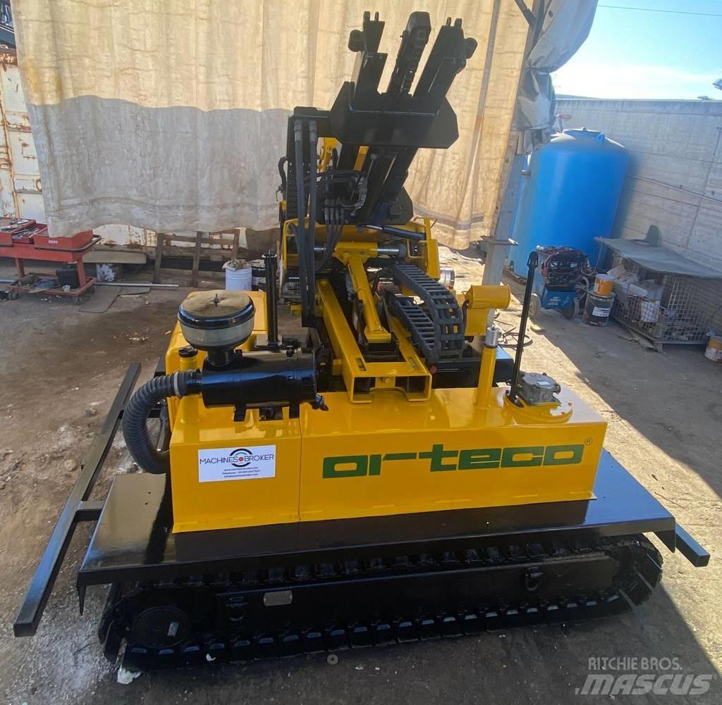 Orteco HD1000 Vibratory pile drivers