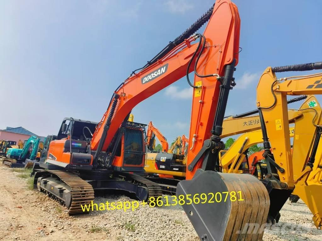 Doosan DX 225 Crawler excavators