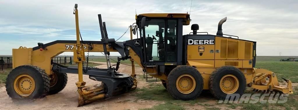 DEERE 772GP Graders
