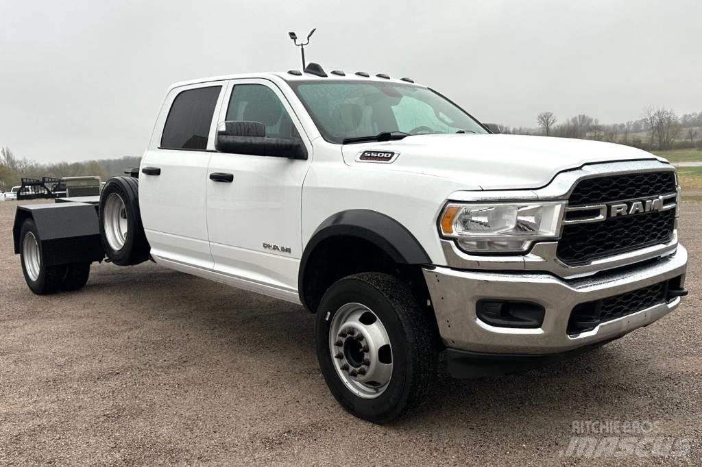 RAM 5500 TRADESMAN Chassis Cab trucks