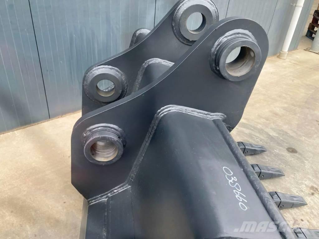 Doosan DX225 Buckets