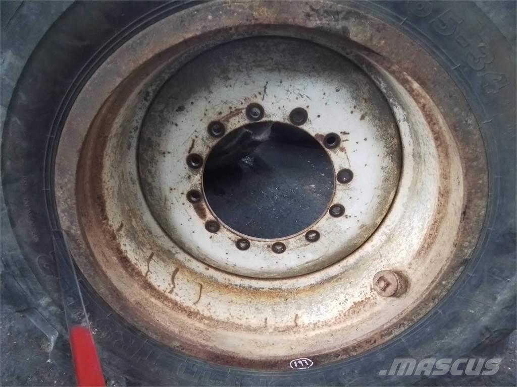 Valmet 836 20x34 Tyres, wheels and rims