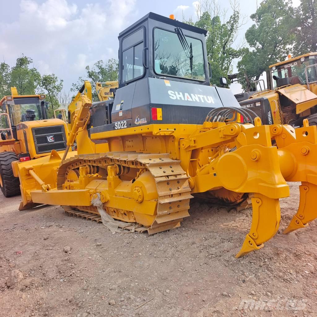 Shantui SD 22 Crawler dozers