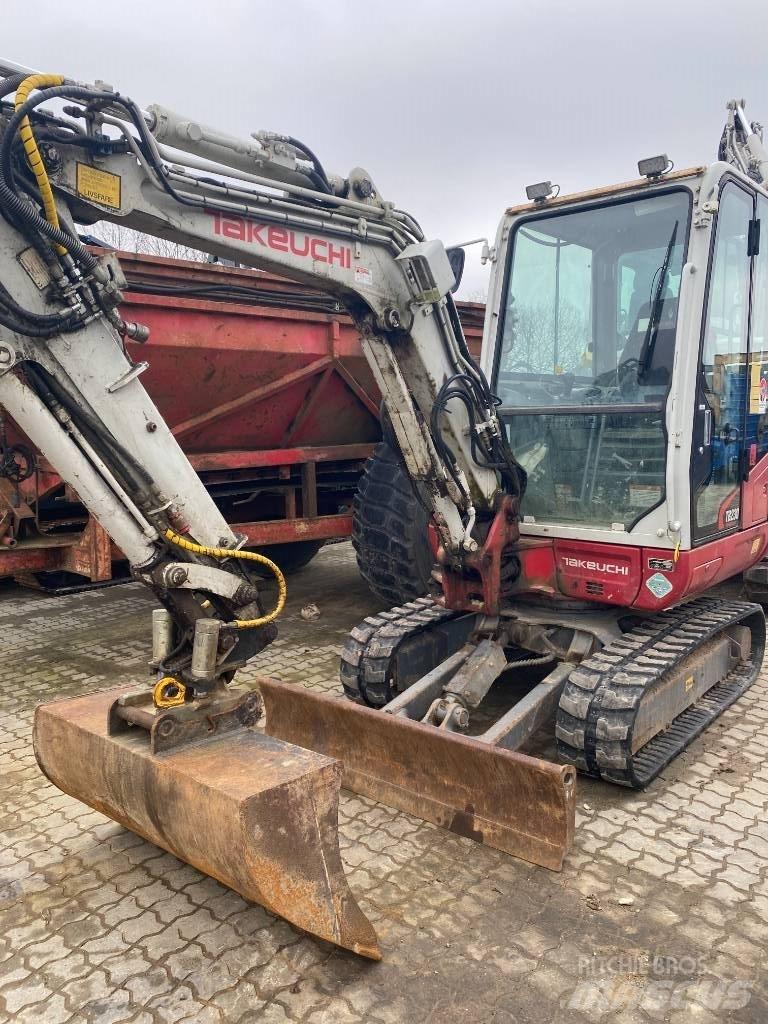 Takeuchi TB230 Mini excavators < 7t (Mini diggers)