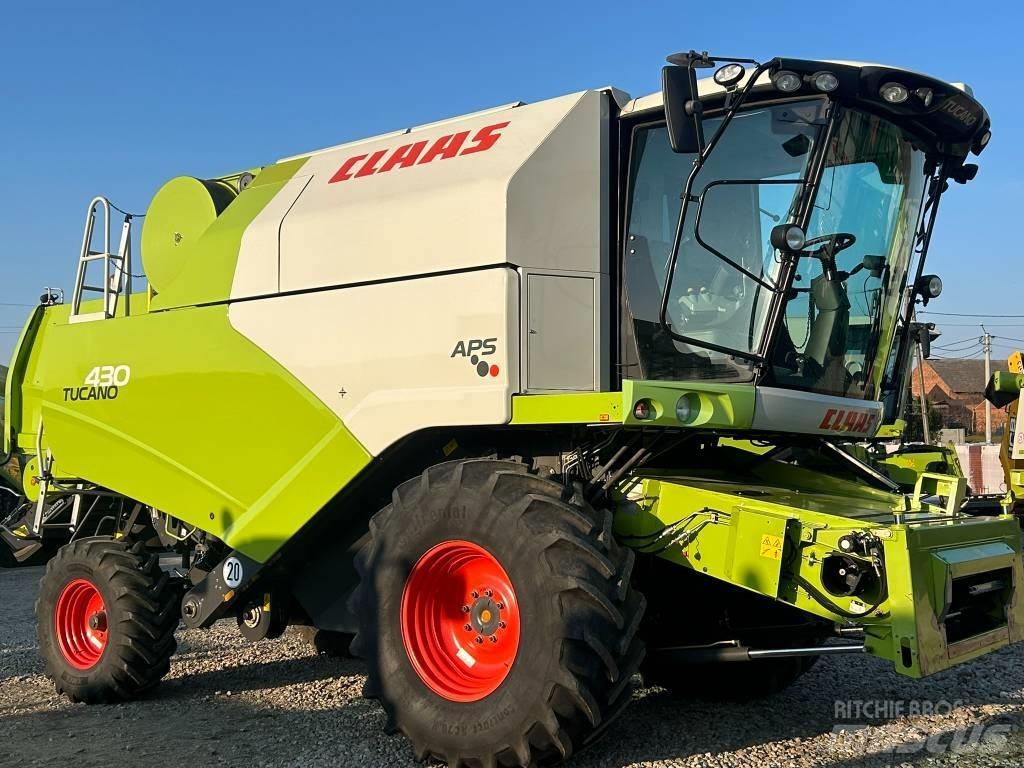 CLAAS Tucano 430 Combine harvesters