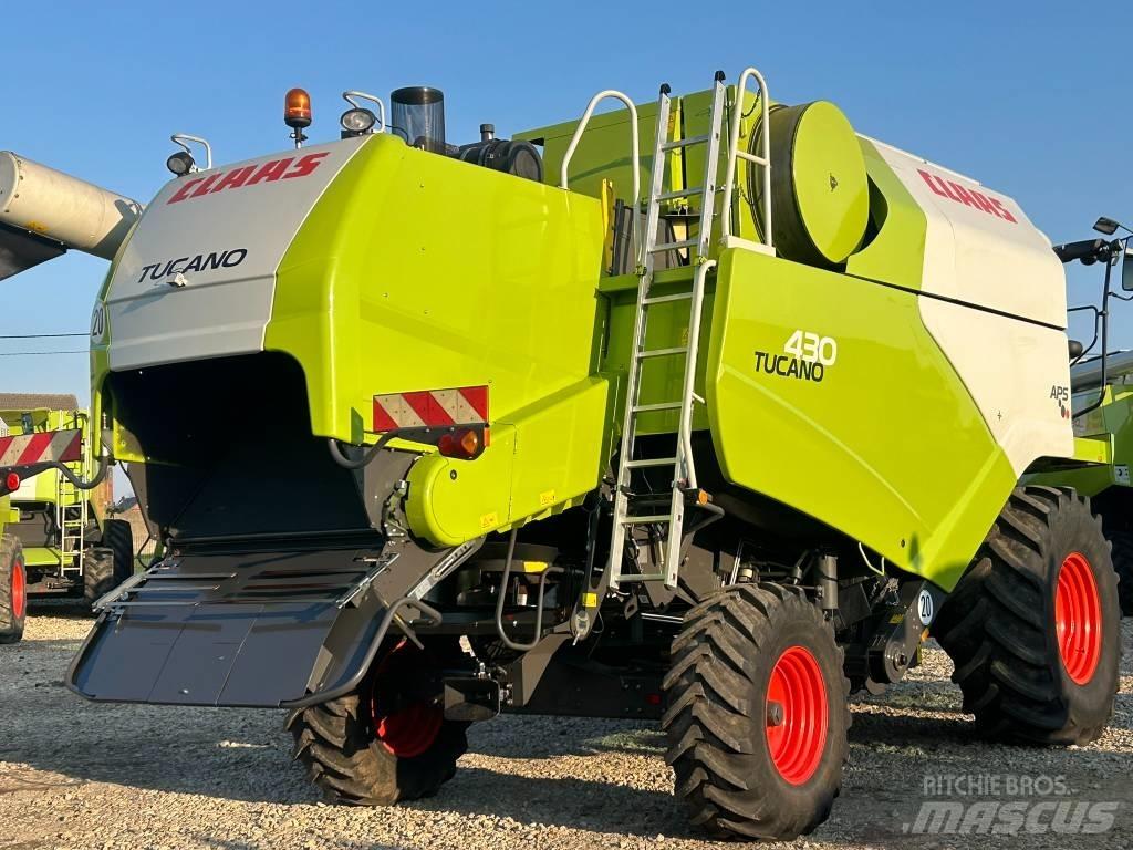CLAAS Tucano 430 Combine harvesters