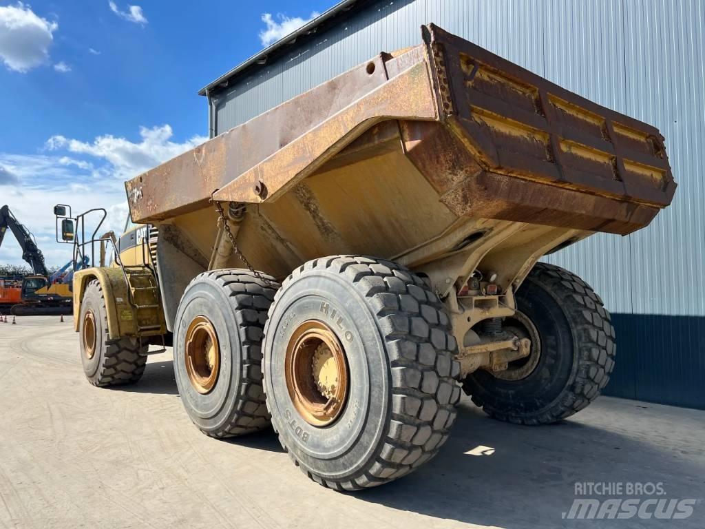 CAT 740 Articulated Haulers