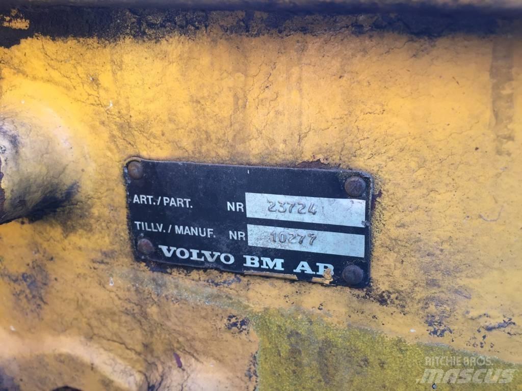Volvo L150 Bakvagn Axles