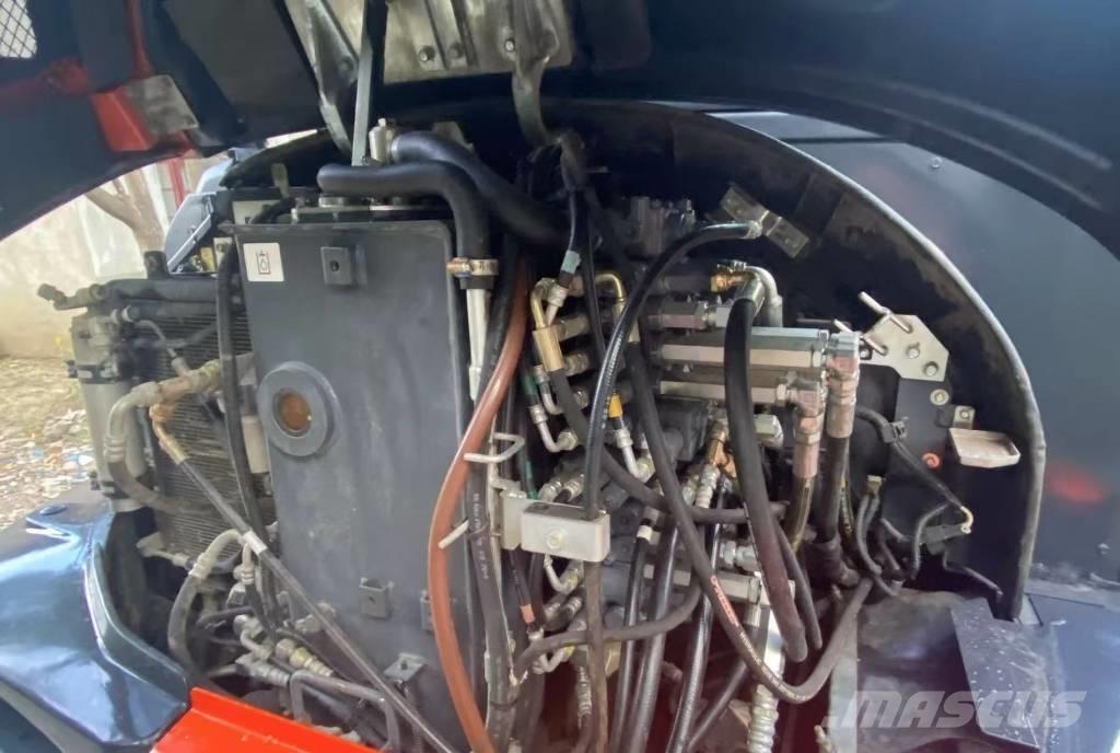 Kubota 165 Crawler excavators